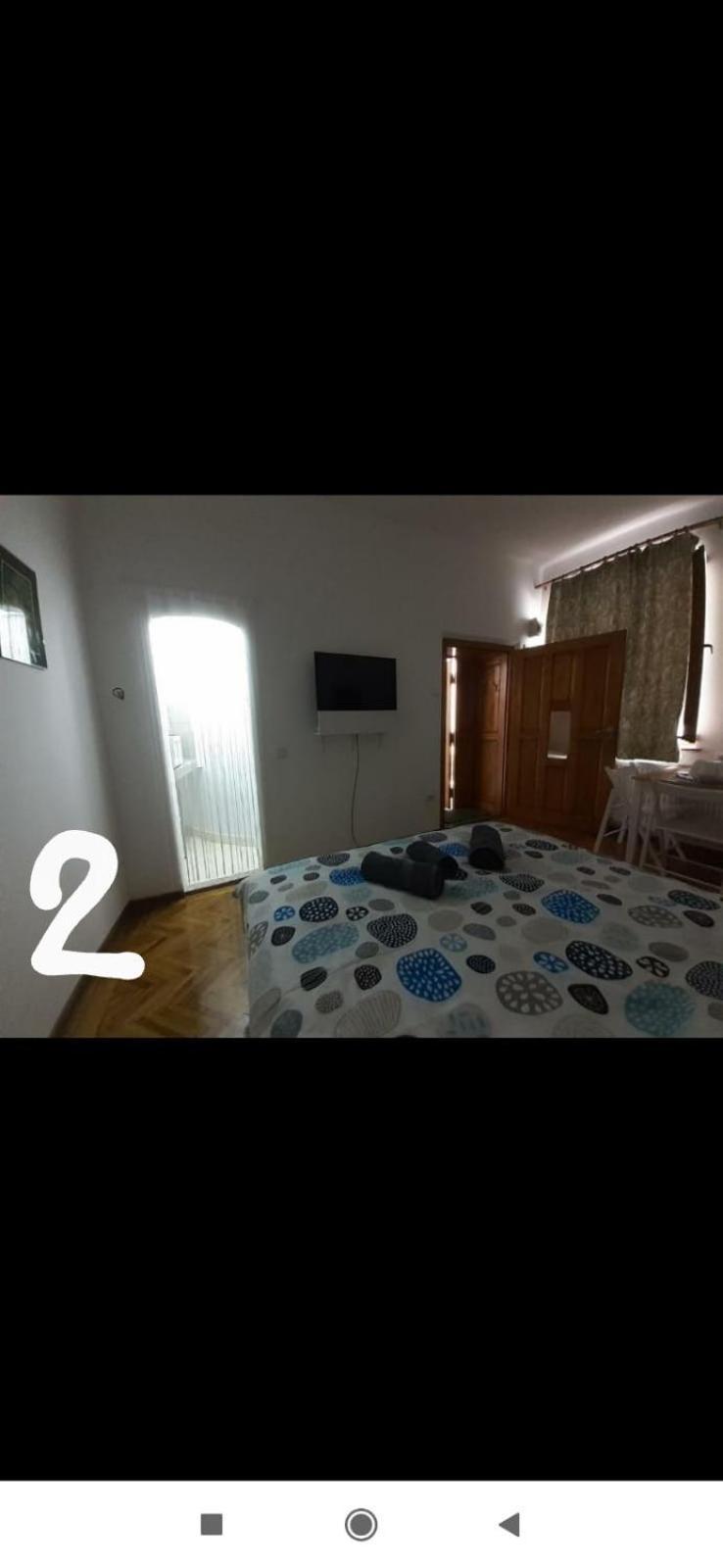 Central Studio In Historic Center Brasov Luaran gambar